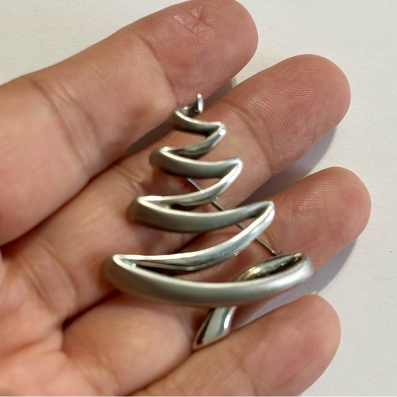 lSterling silver Christmas tree  brooch/ pin… Vintage - Picture 8 of 13